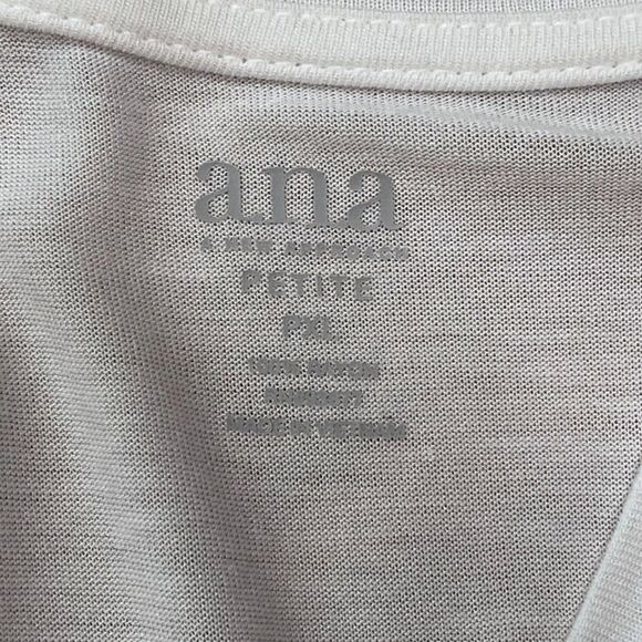 a.n.a. A New Approach | Petite White Sleeveless Ruffle Peplum Top | PXL - Picture 5 of 5